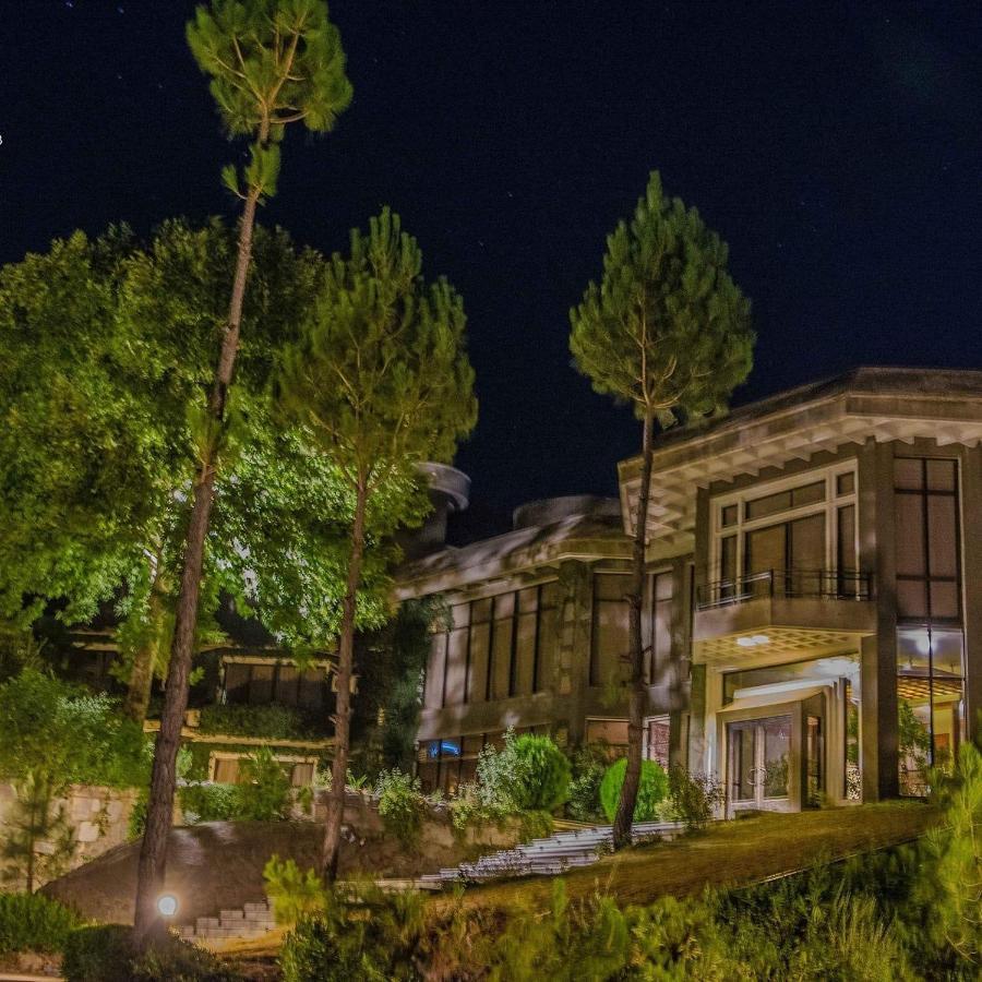 Rock City Resort Mingora Exterior photo