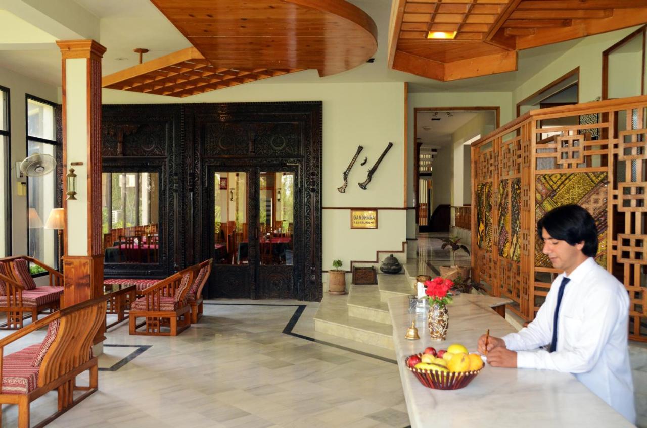 Rock City Resort Mingora Exterior photo