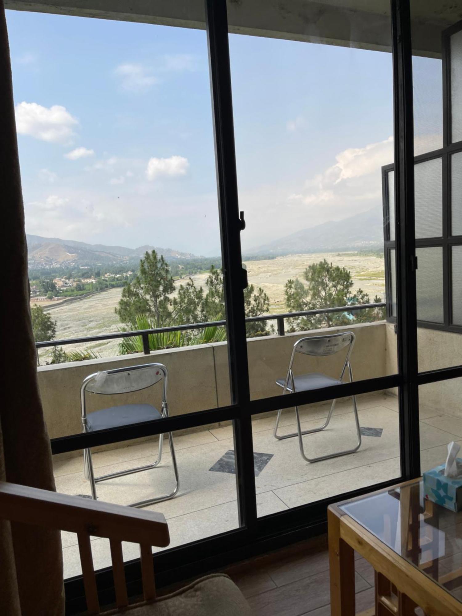 Rock City Resort Mingora Exterior photo